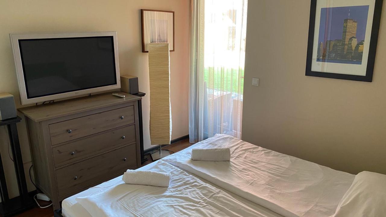 Prime Apartmans Balatonlelle Eksteriør billede